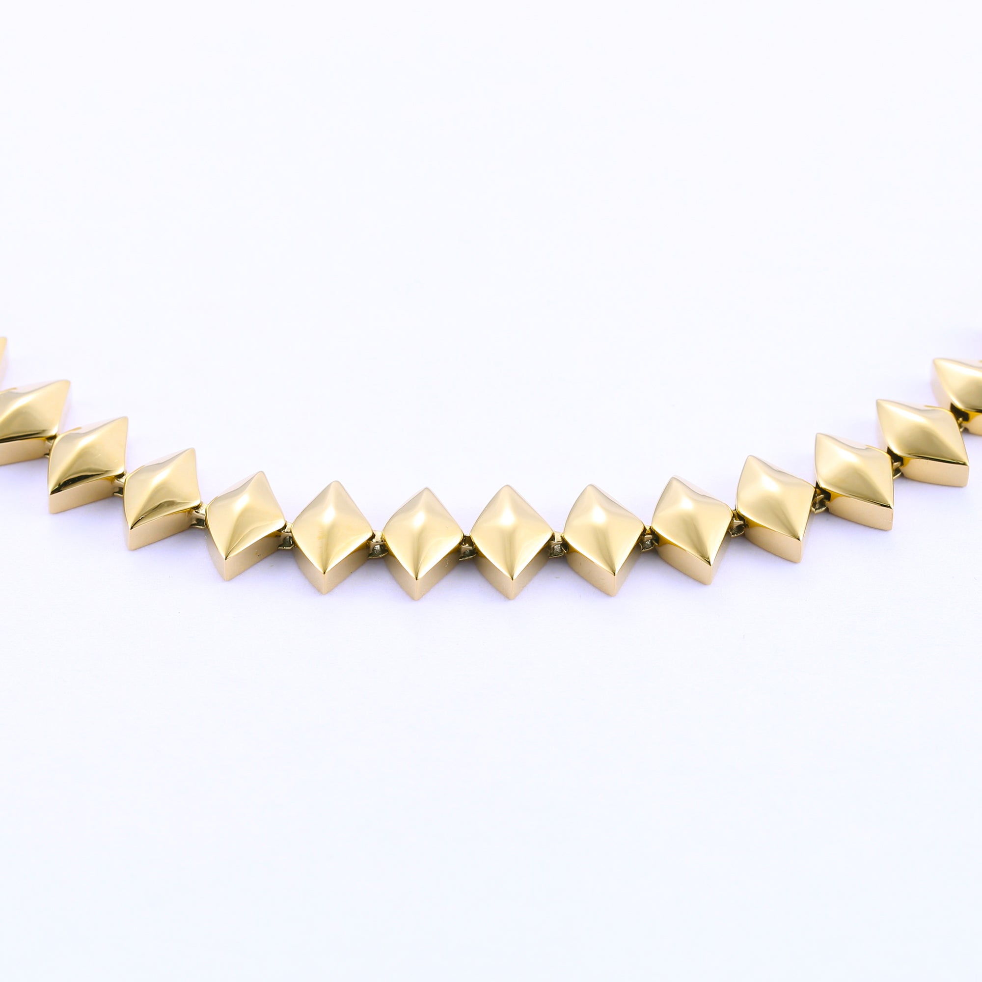 PRE-ORDER | Edgy Necklace, designed by Rebeca Sá