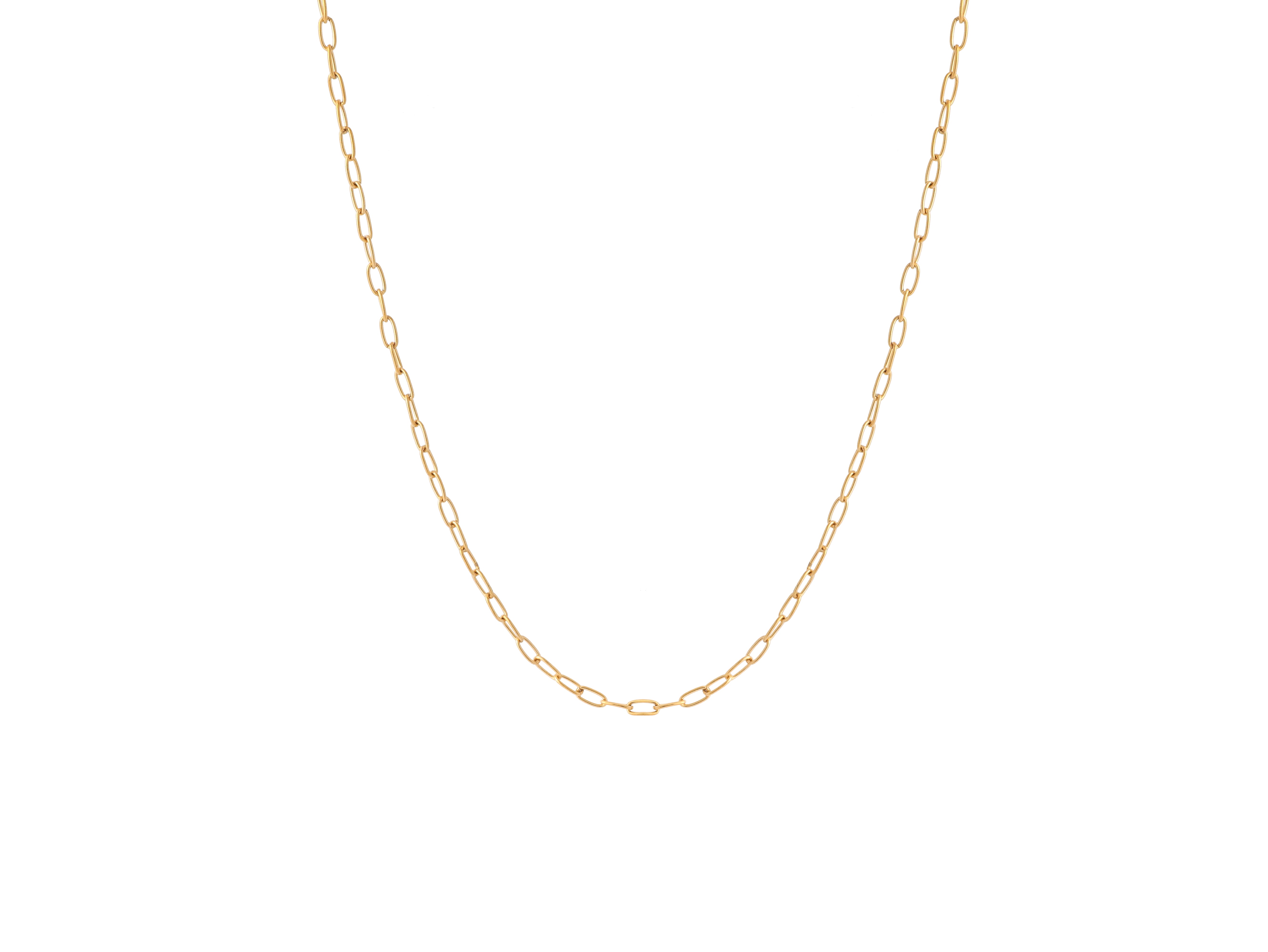 Close-up of Vivid Chain - 18k gold-coated, plated with stainless steel, OT clasp design, and scratch-resistant.