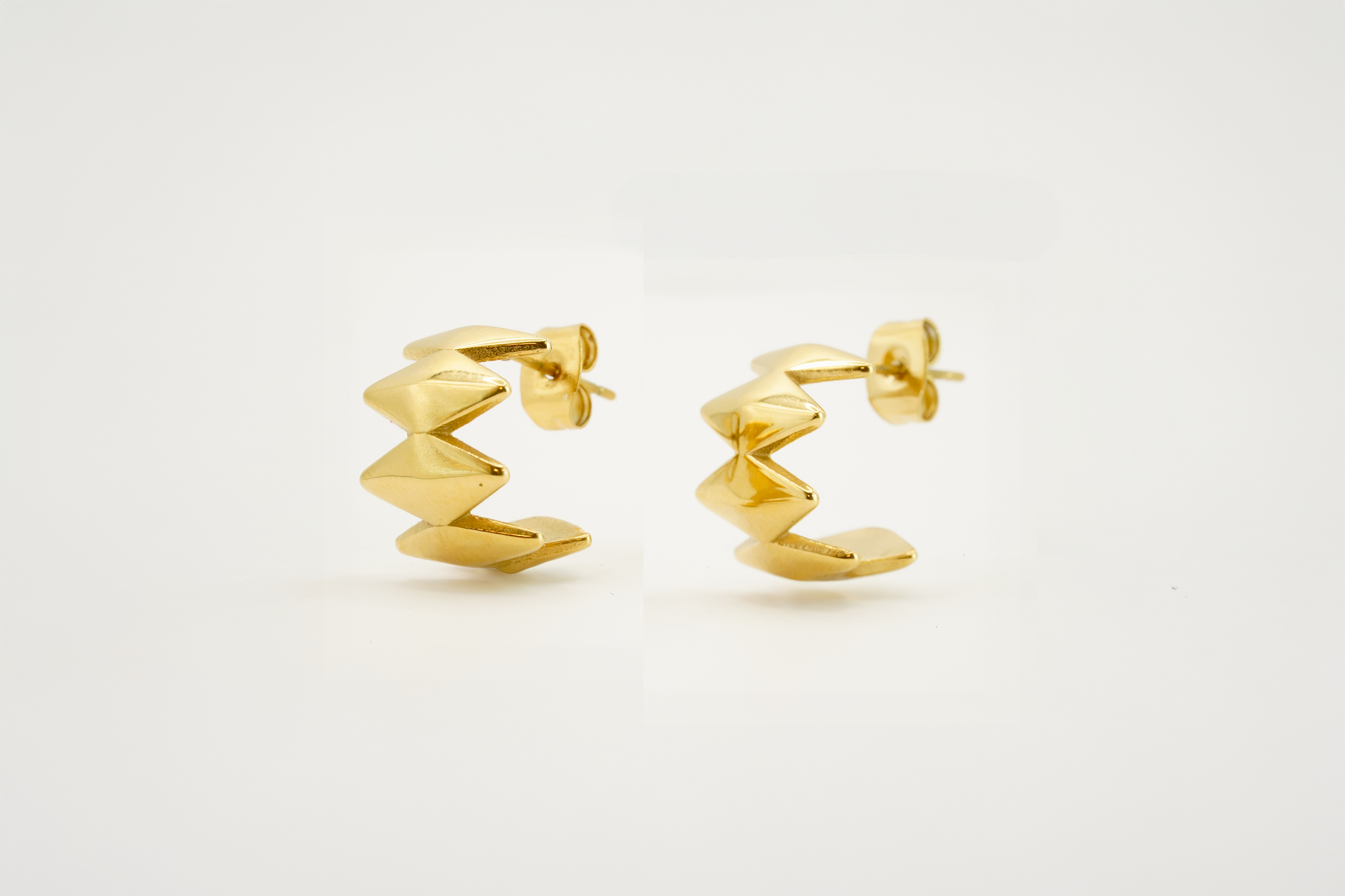 NEW | Edgy Earrings, designed by Rebeca Sá