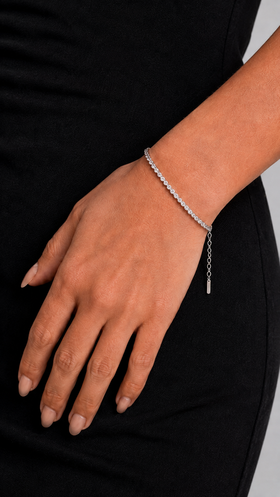 Rivière tennis bracelet, thin