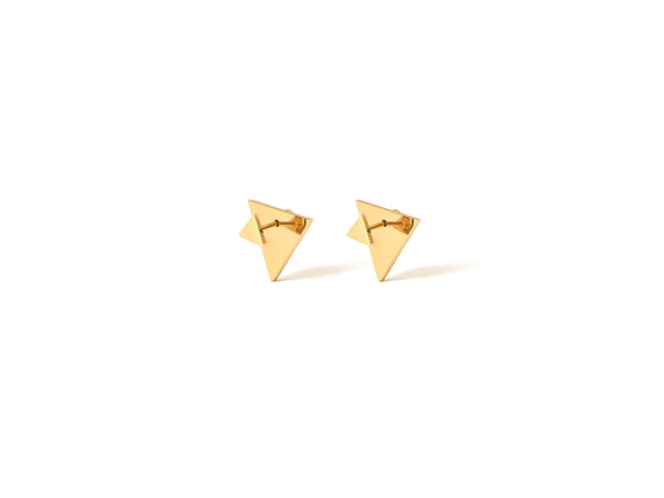 Revolve Arrow earrings in 14k real gold over stainless steel featuring Divé’s Signature Revolve Closure.