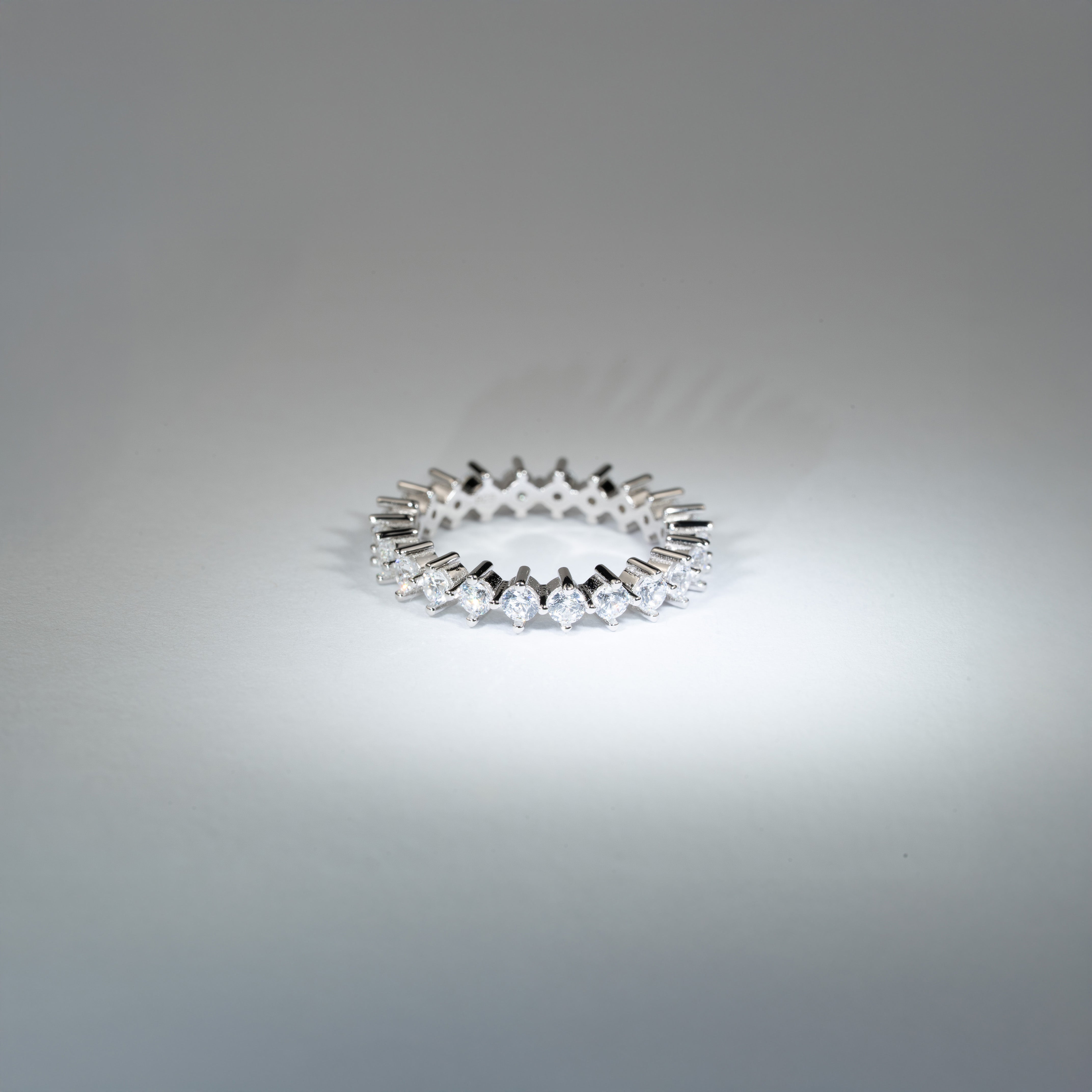 NEW | Sterling Silver Round Brilliant Eternity Ring – Crest