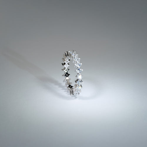 Anillo con cresta