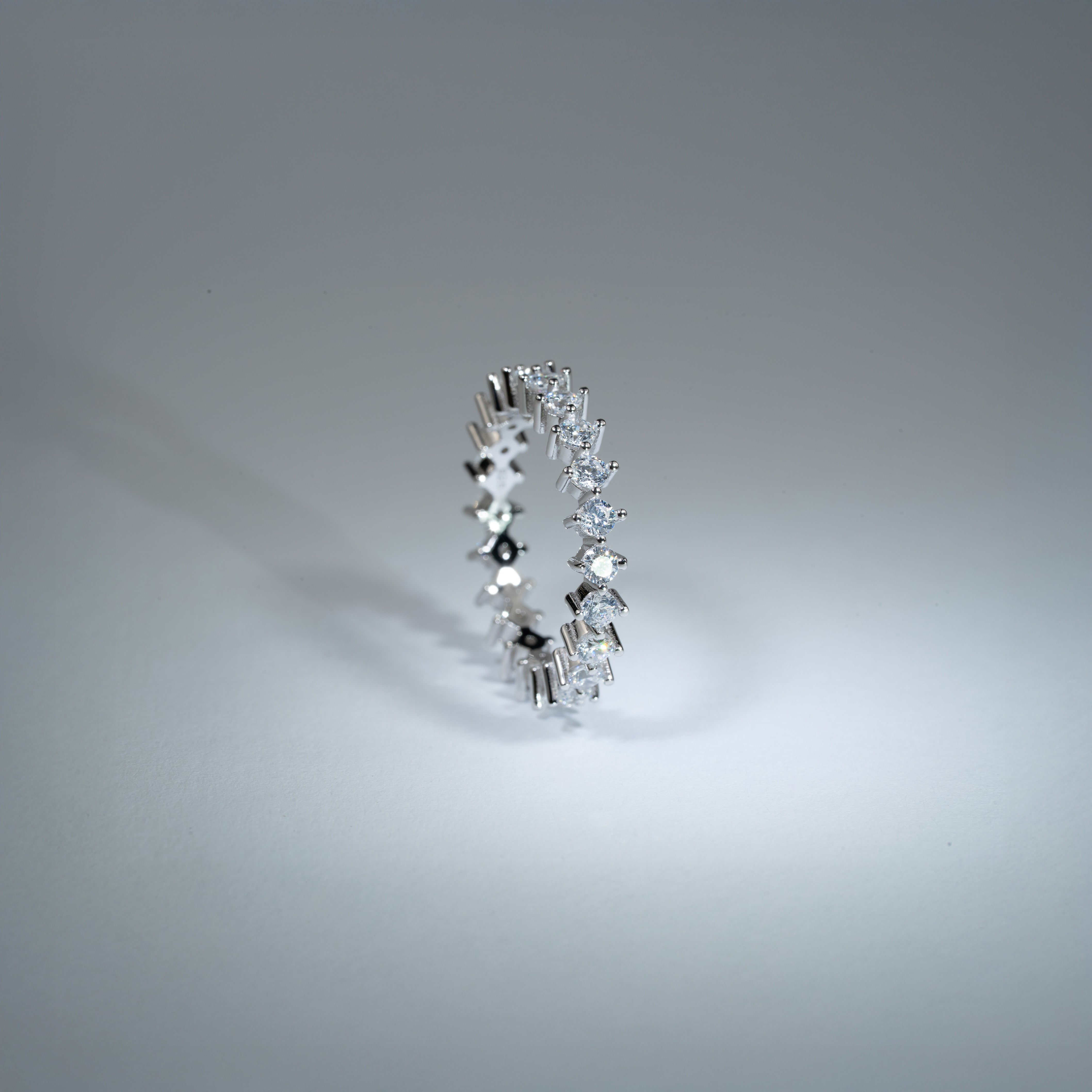 NEW | Sterling Silver Round Brilliant Eternity Ring – Crest