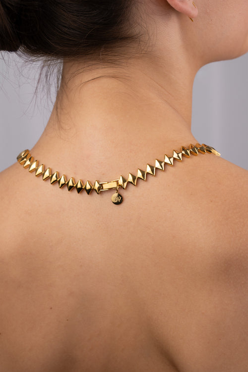 Edgy Necklace, designed by Rebeca Sá